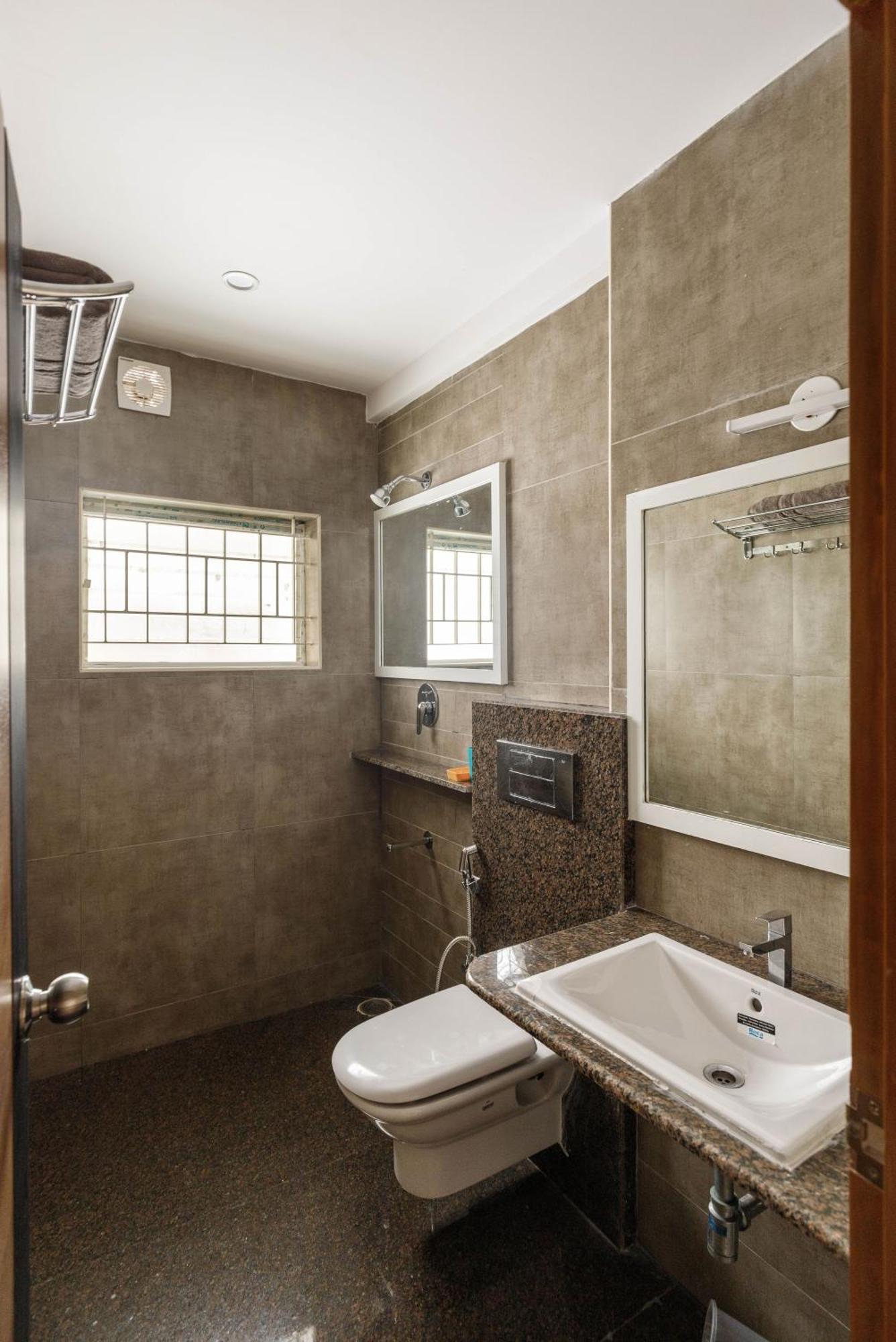 Classic Heights Serviced Apartments, Near Iim Bangalore, Kültér fotó